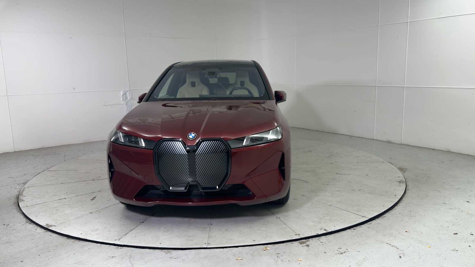 Thumbnail: 2026 BMW iX - 7