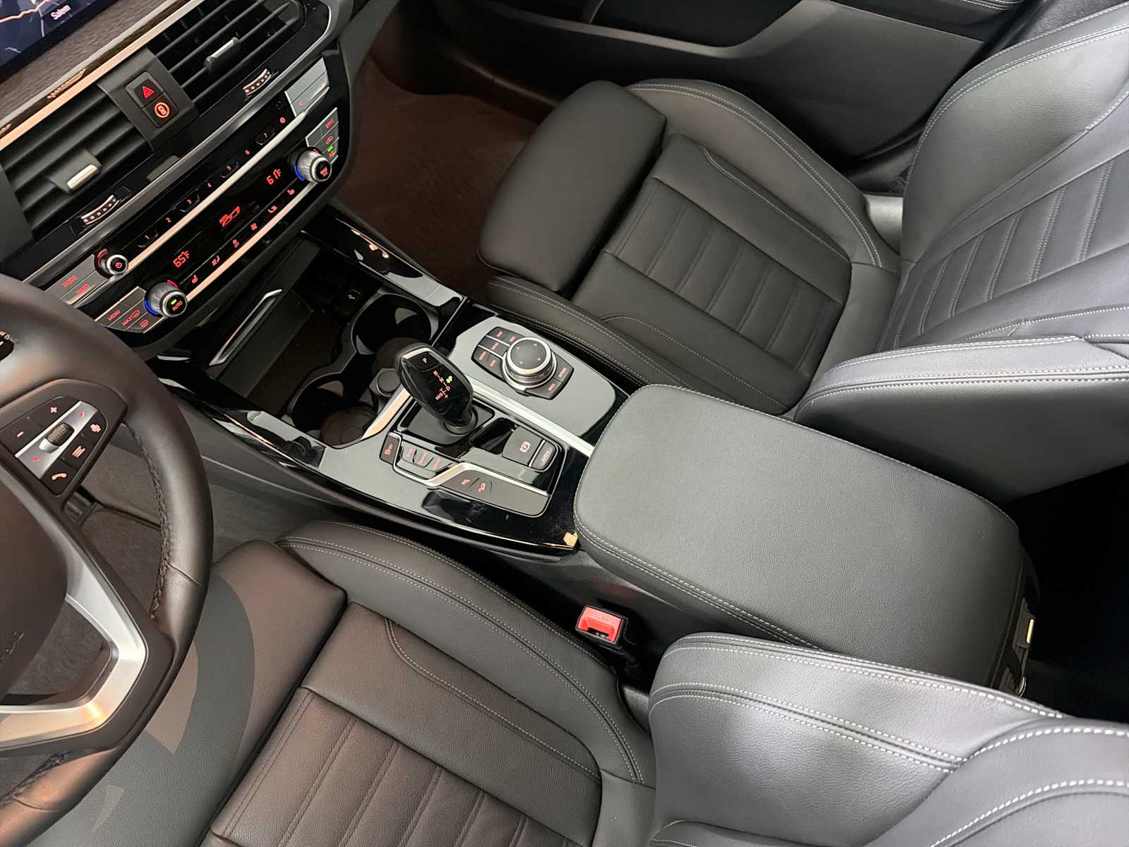 Thumbnail: 2021 BMW X3 - 23