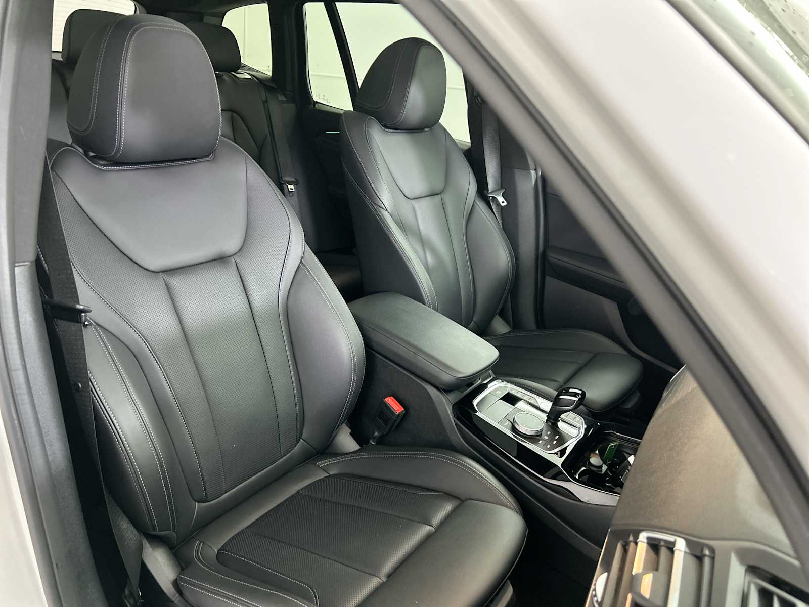 Thumbnail: 2024 BMW X3 - 26