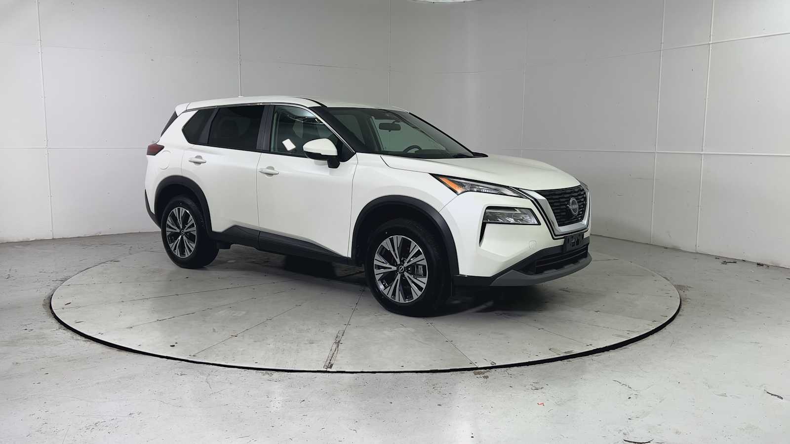 Thumbnail: 2022 Nissan Rogue - 8