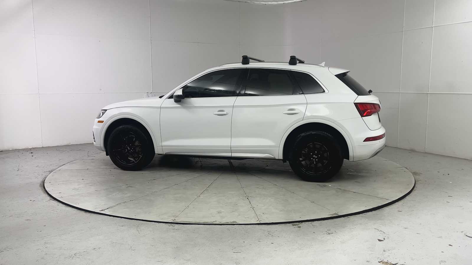 Thumbnail: 2018 Audi Q5 - 4