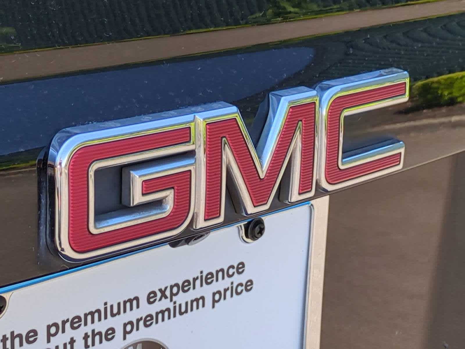 Thumbnail: 2017 GMC Yukon XL - 11
