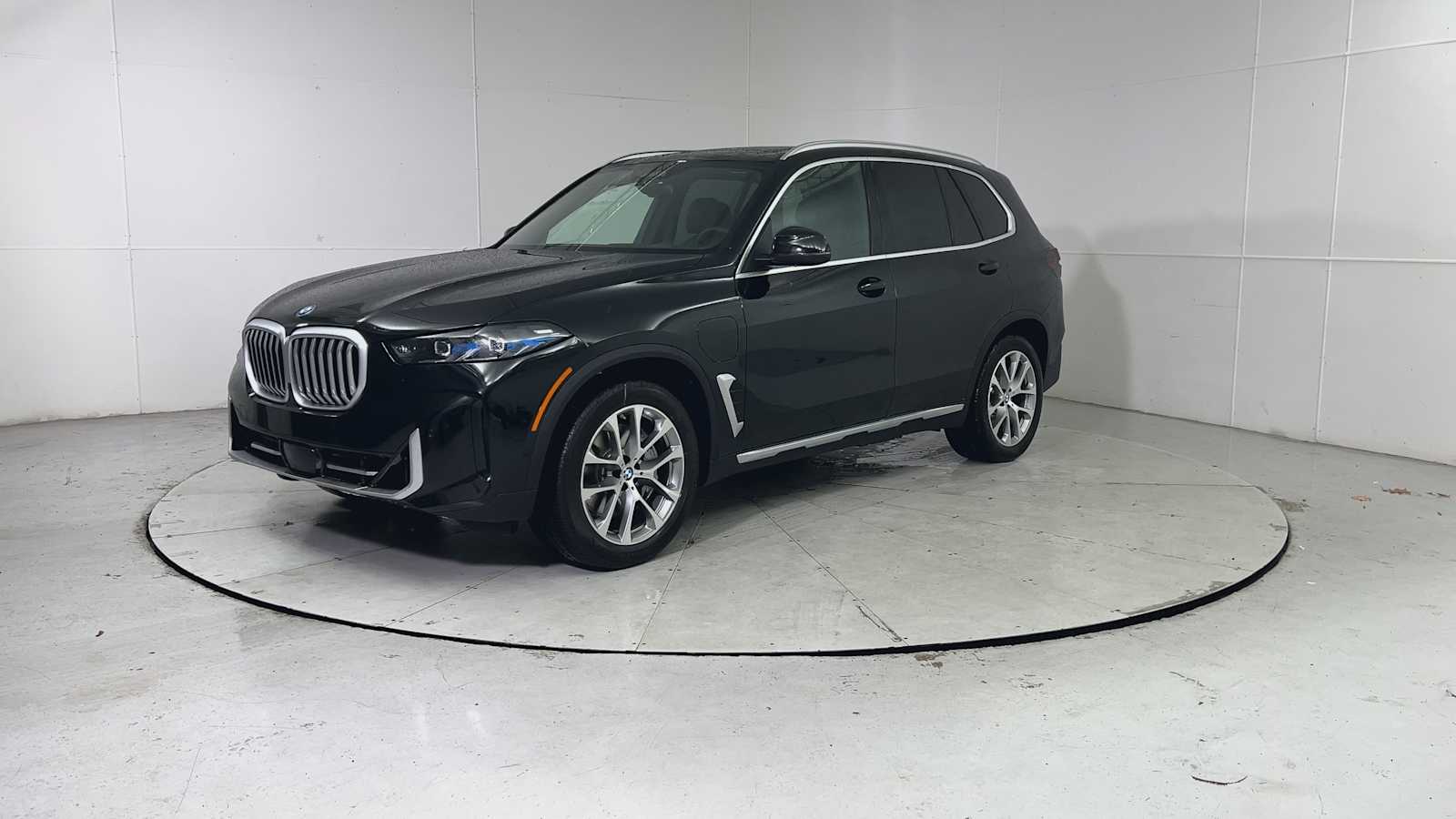 2026 BMW X5 50e - Photo 6