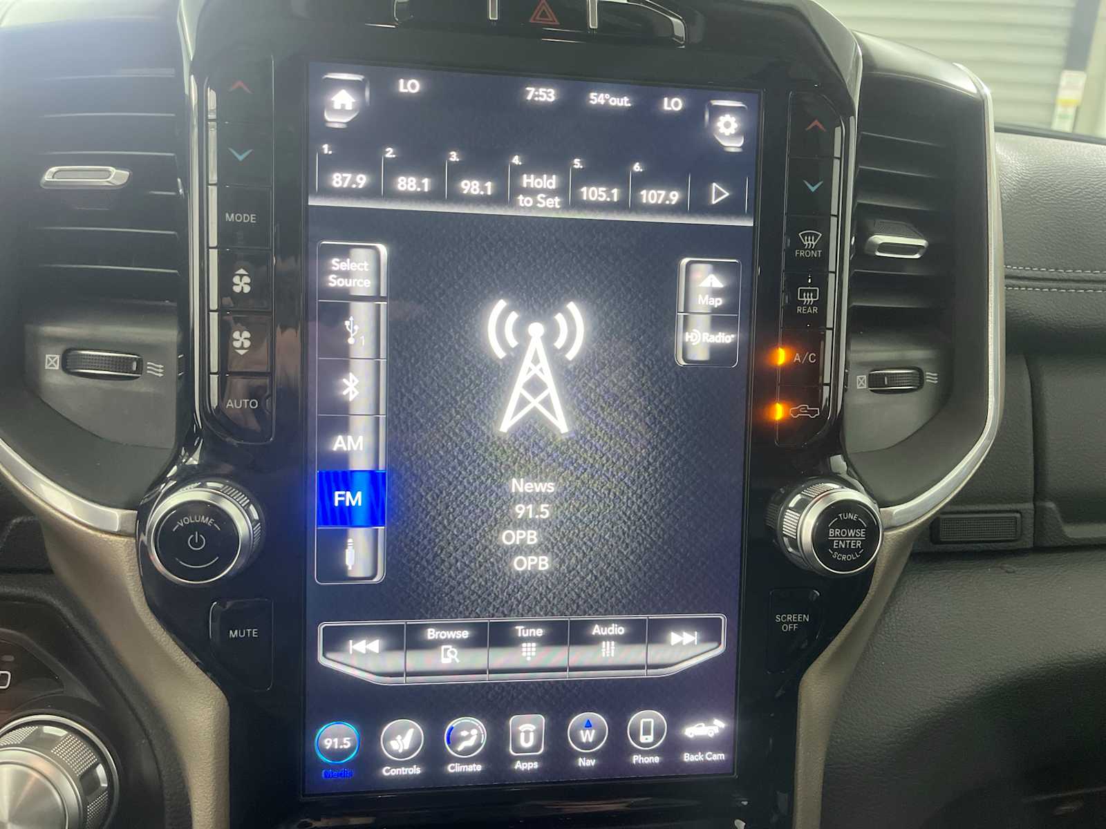 Thumbnail: 2021 RAM 1500 - 12