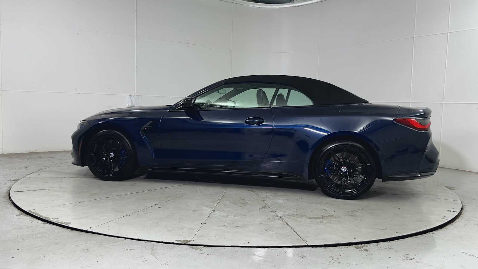 2023 Bmw M4 Competition xDrive Convertible photo 4