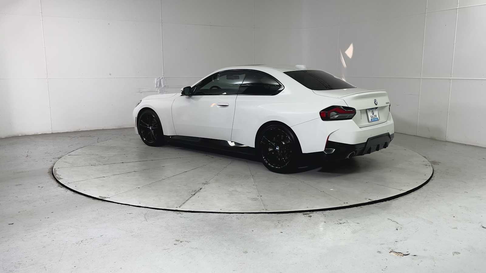 Thumbnail: 2023 BMW 2 Series - 3