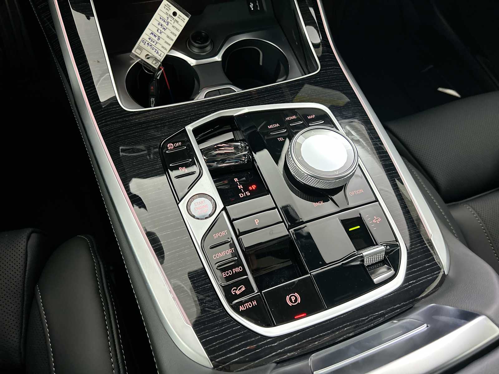 Thumbnail: 2026 BMW X7 - 22