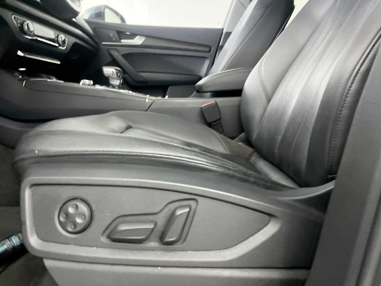 Thumbnail: 2018 Audi Q5 - 14