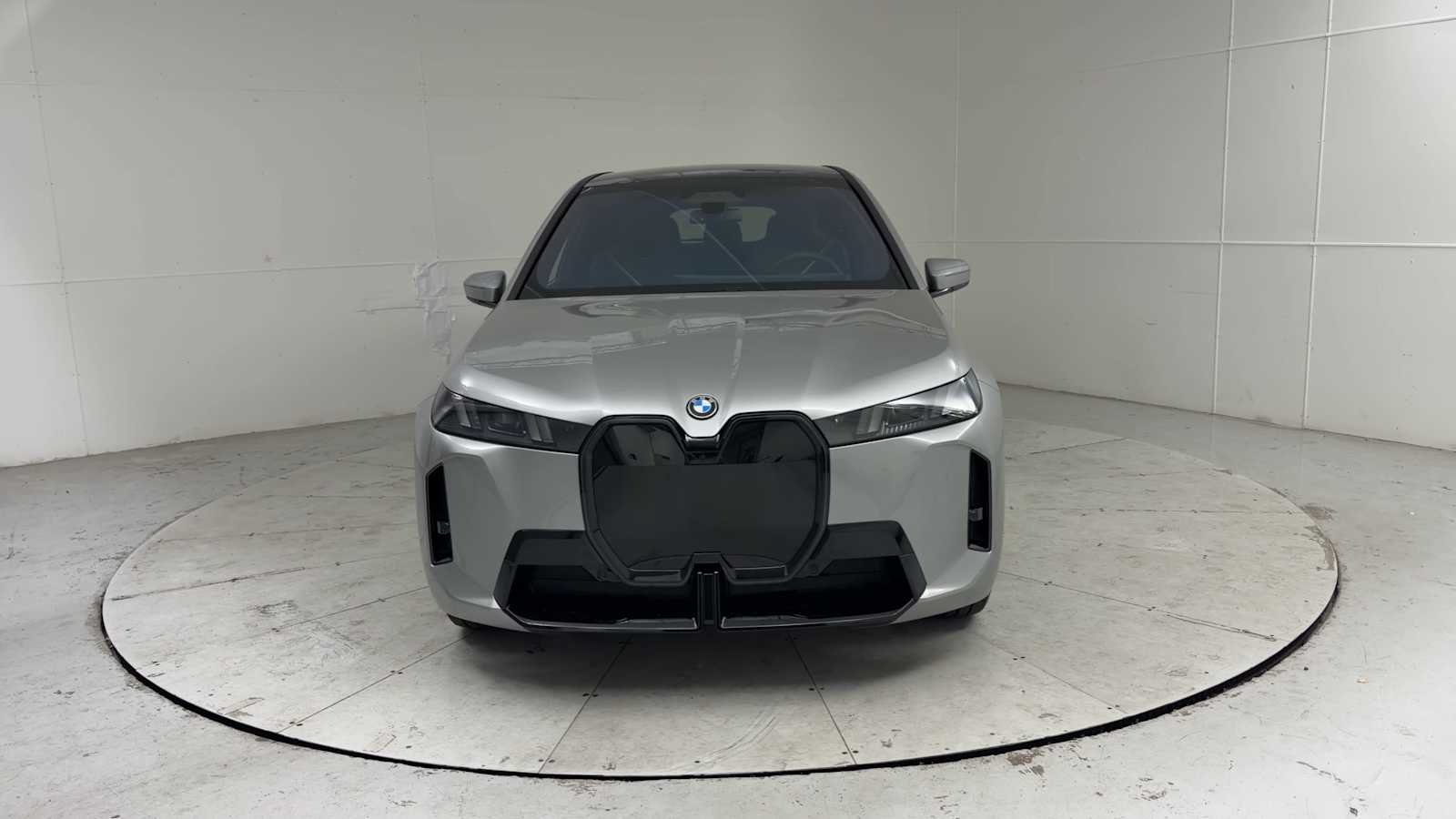 Thumbnail: 2026 BMW iX - 7
