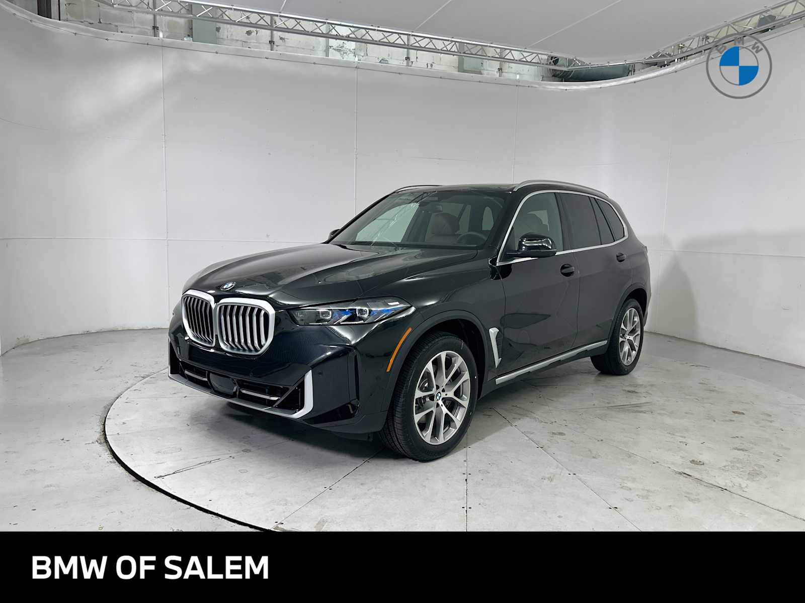 Thumbnail: 2026 BMW X5 - 1