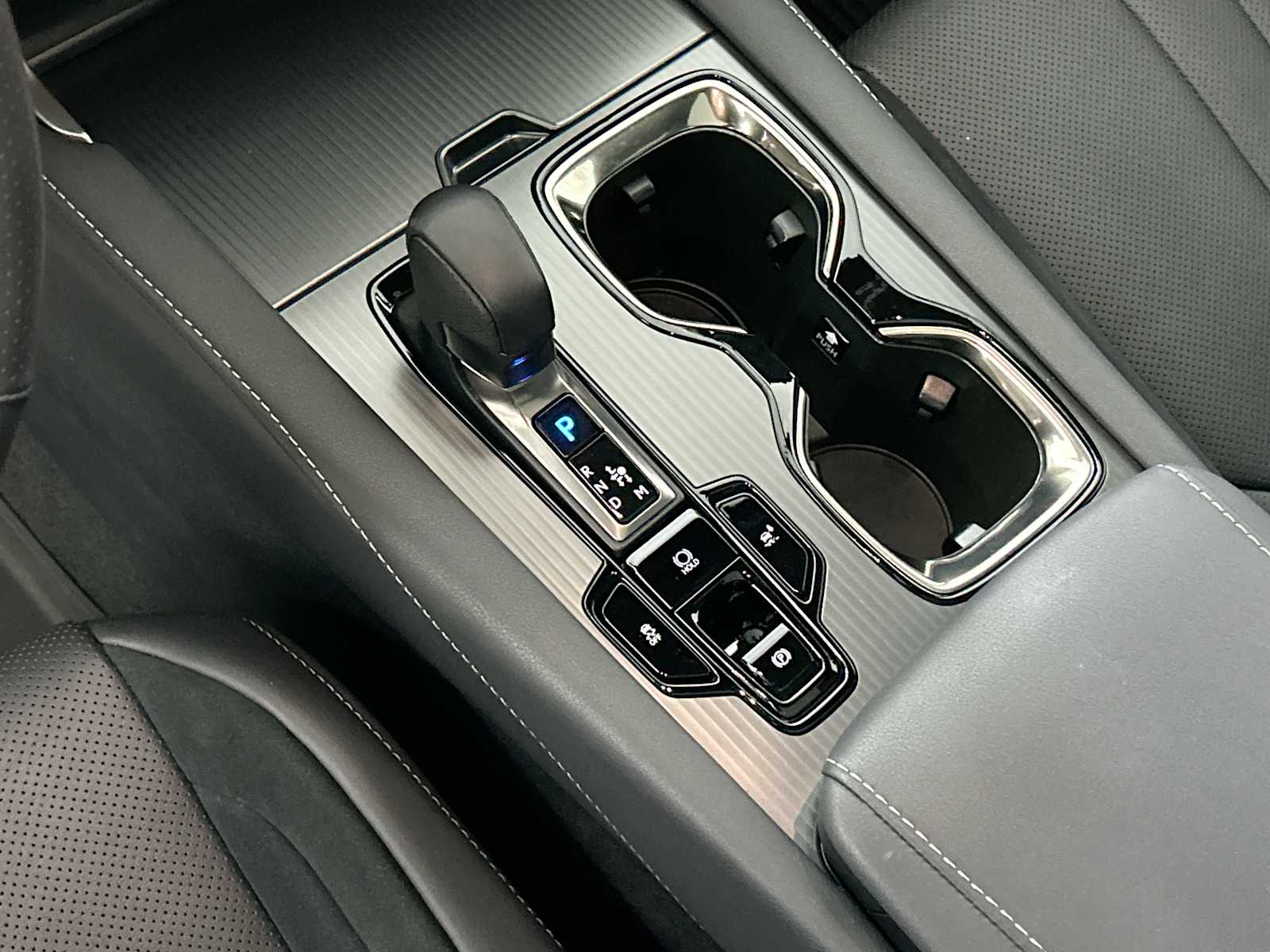 Thumbnail: 2024 Lexus RX - 21