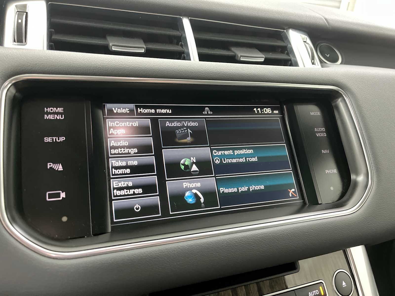 Thumbnail: 2015 Land Rover Range Rover Sport - 18