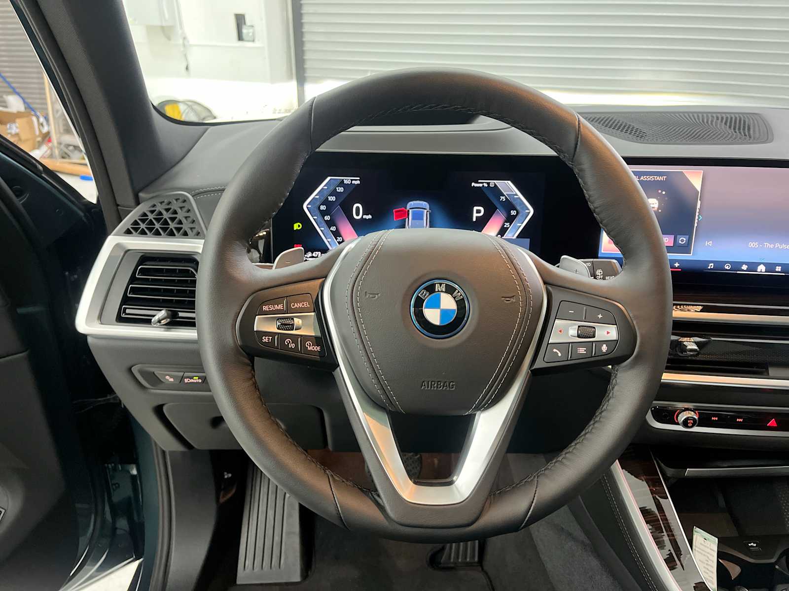 Thumbnail: 2026 BMW X5 - 11