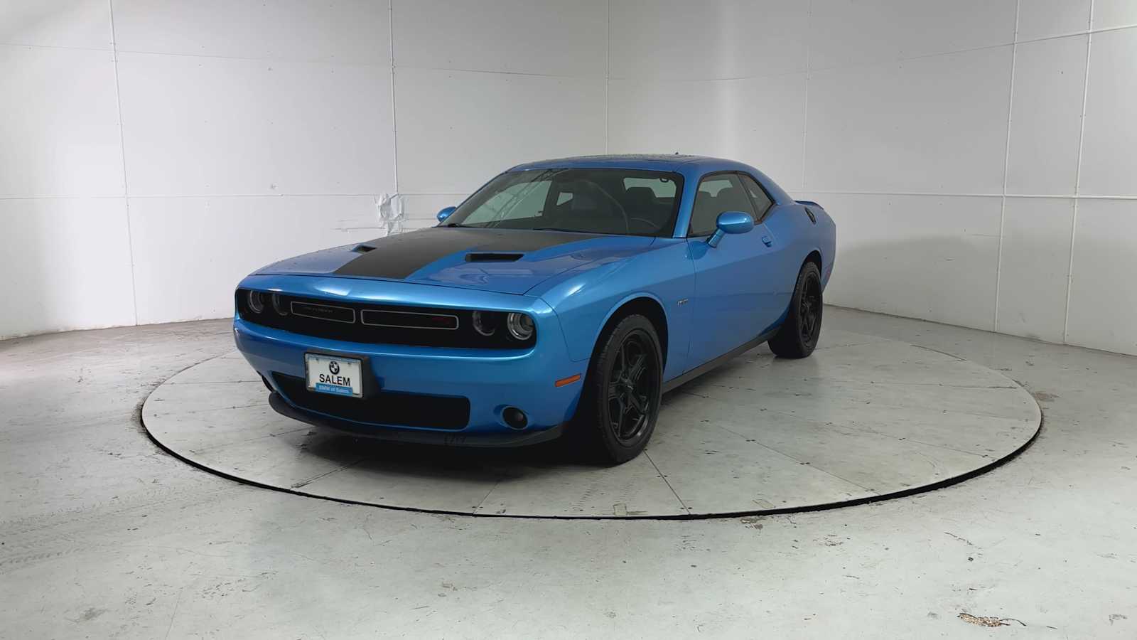 Thumbnail: 2015 Dodge Challenger - 3