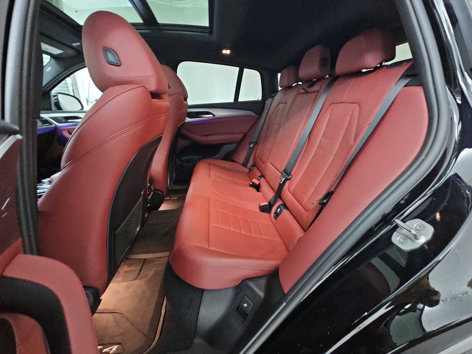 Thumbnail: 2021 BMW X4 - 18