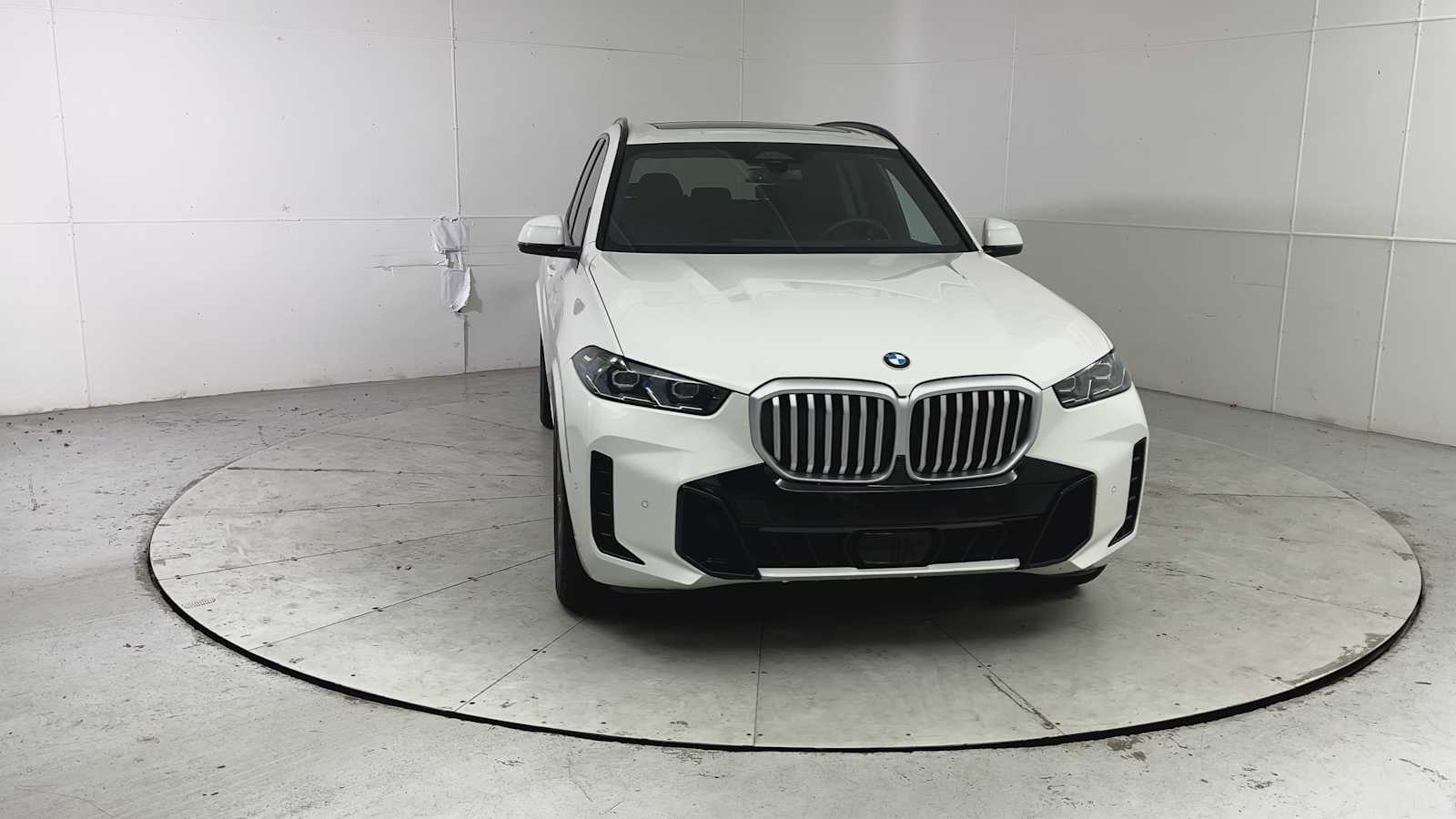 Thumbnail: 2026 BMW X5 - 7