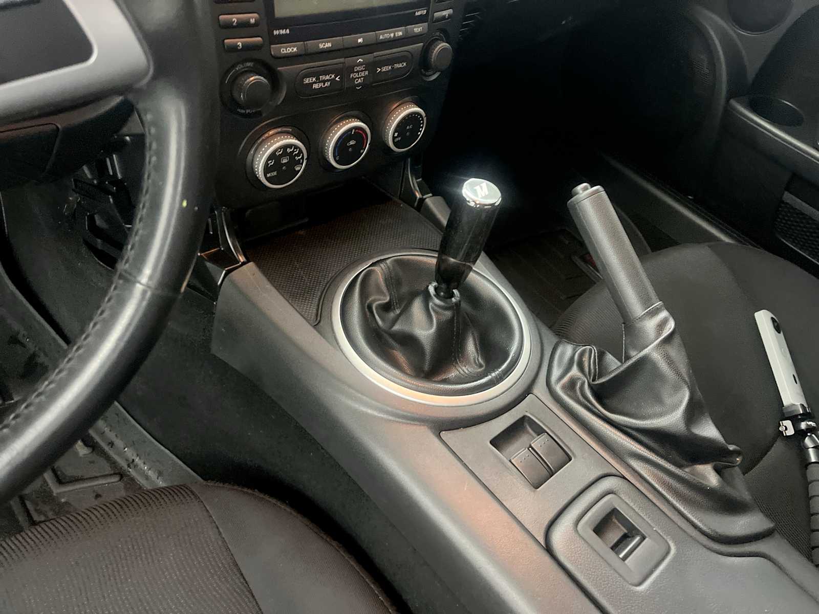 Thumbnail: 2010 Mazda MX-5 Miata - 20