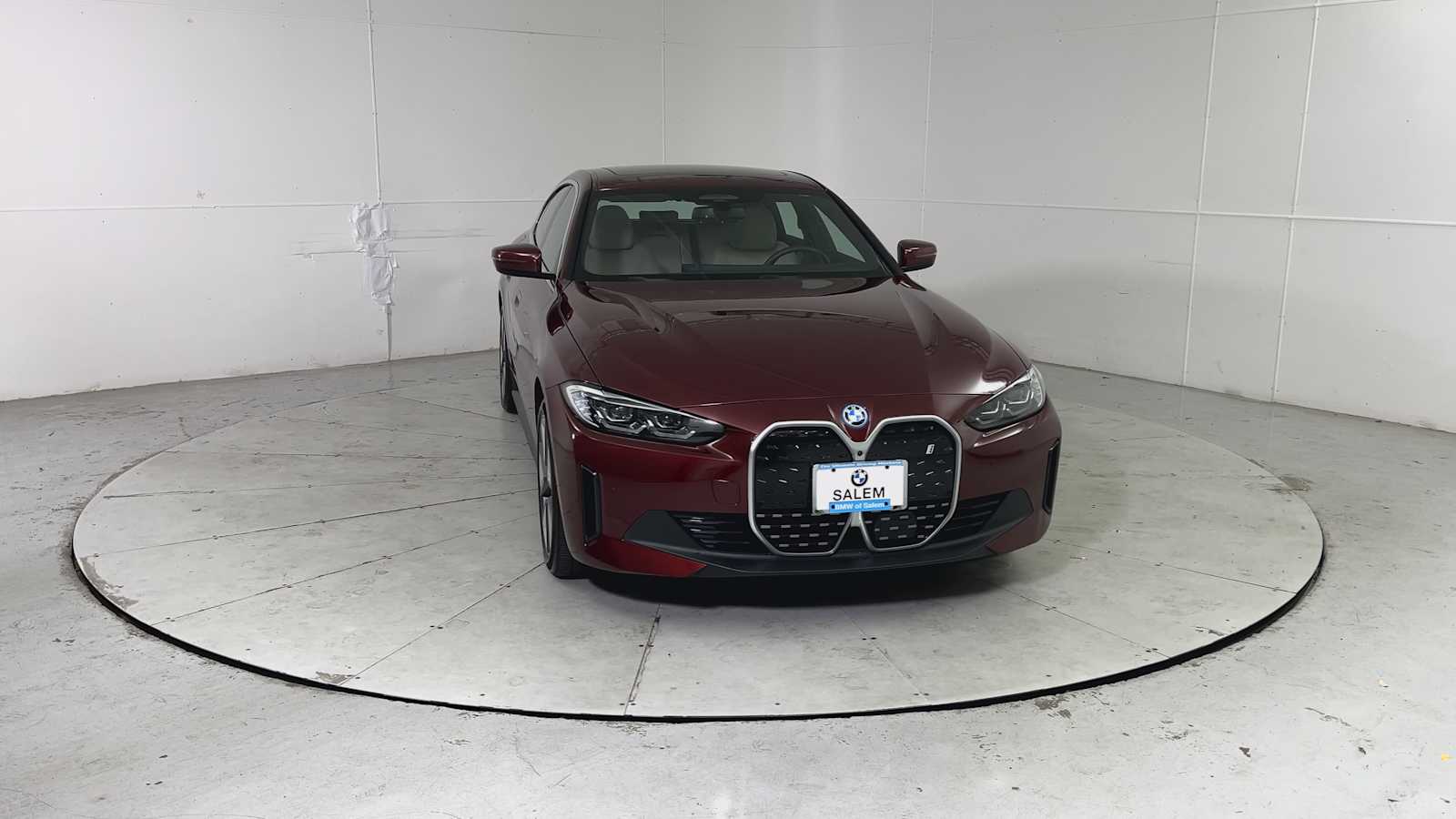 Thumbnail: 2023 BMW i4 - 7