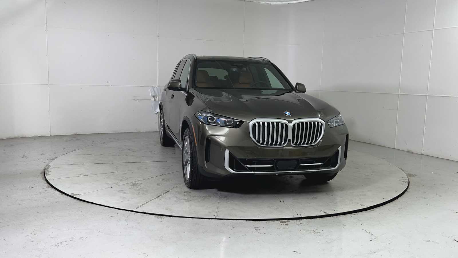 Thumbnail: 2026 BMW X5 - 7