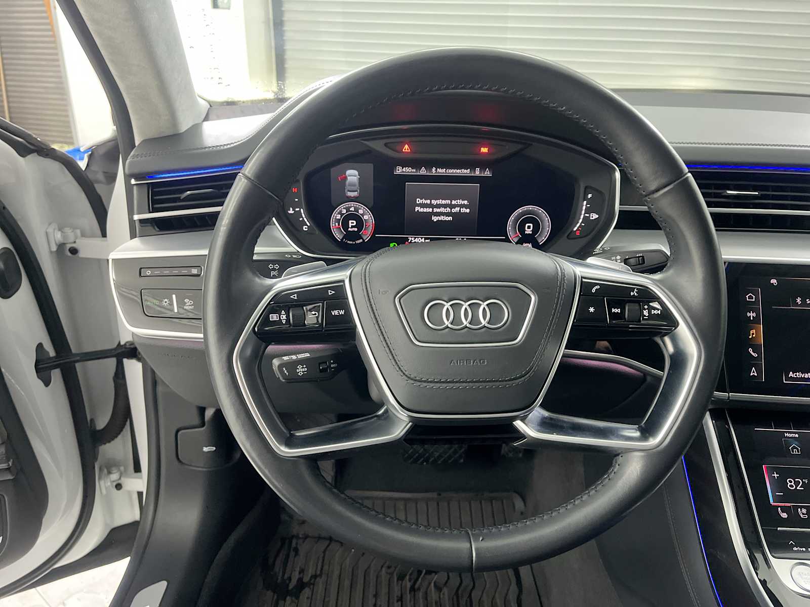 Thumbnail: 2020 Audi A8 - 11