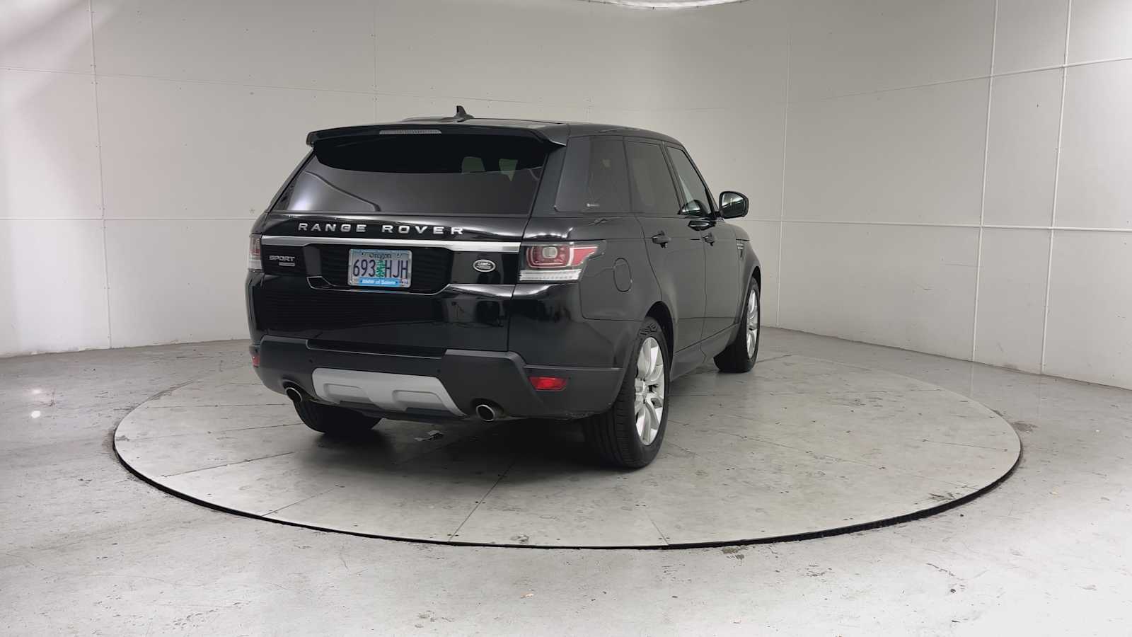 Thumbnail: 2015 Land Rover Range Rover Sport - 2