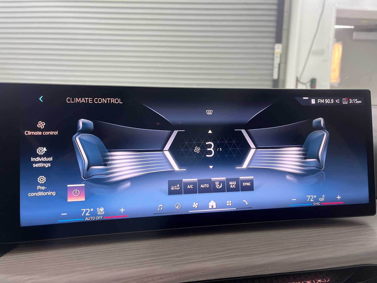 Thumbnail: 2026 BMW 3 Series - 17