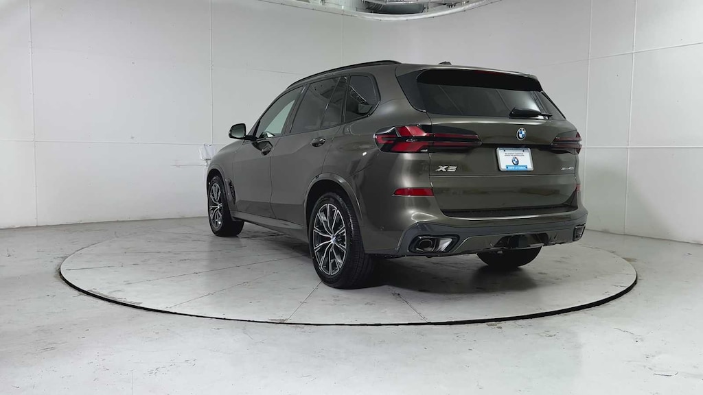New 2026 BMW X5 xDrive40i SUV