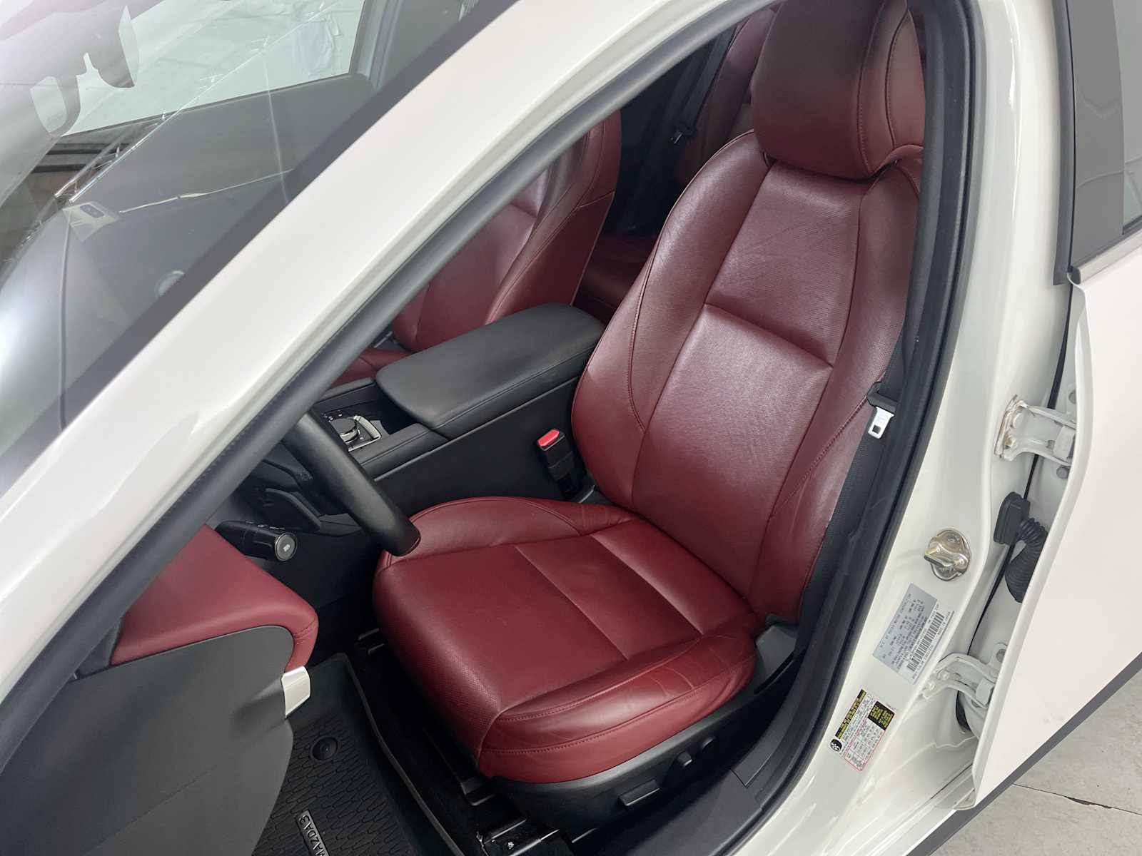 Thumbnail: 2021 Mazda Mazda3 - 19
