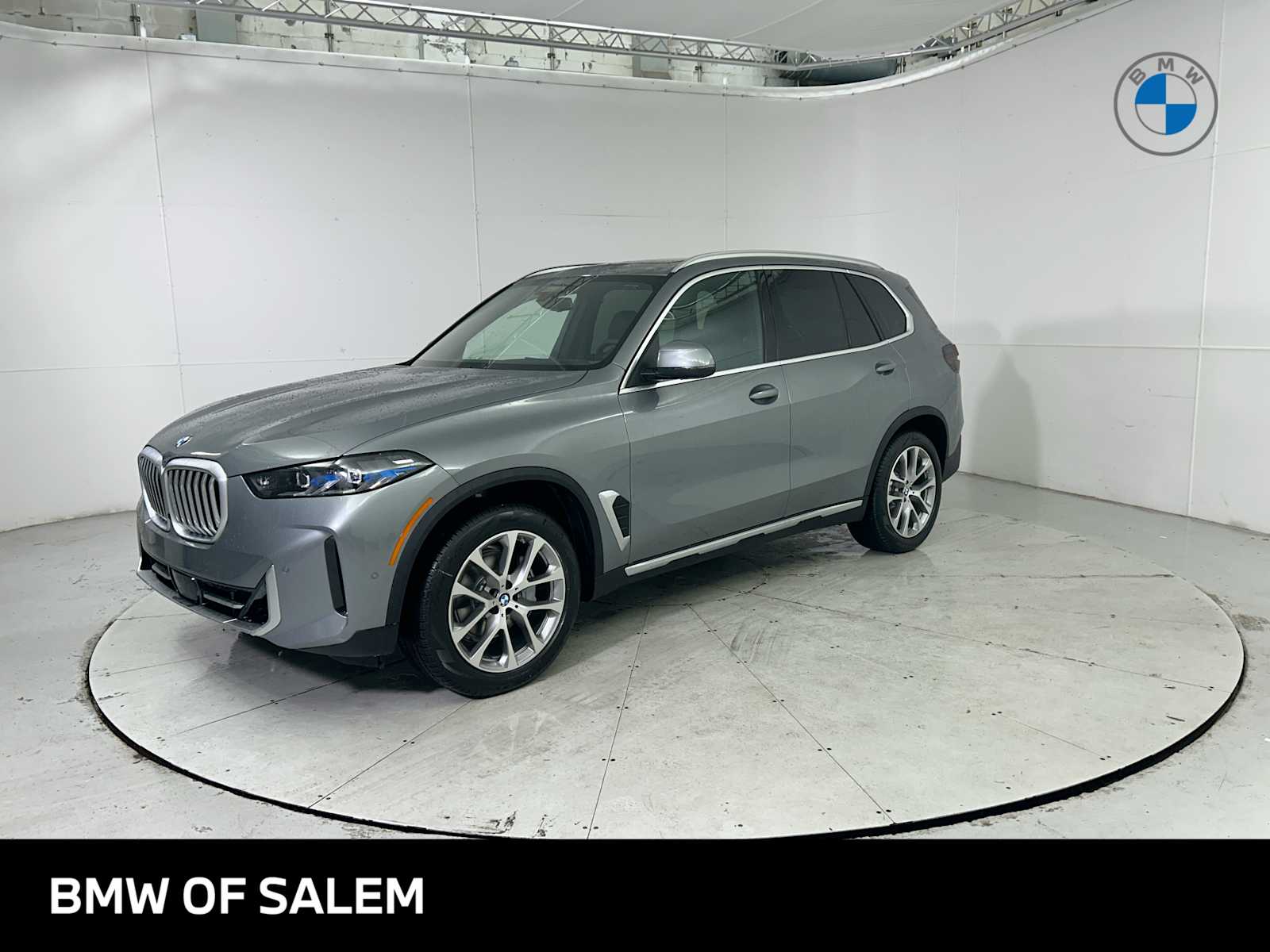 2026 BMW X5 40i's photo