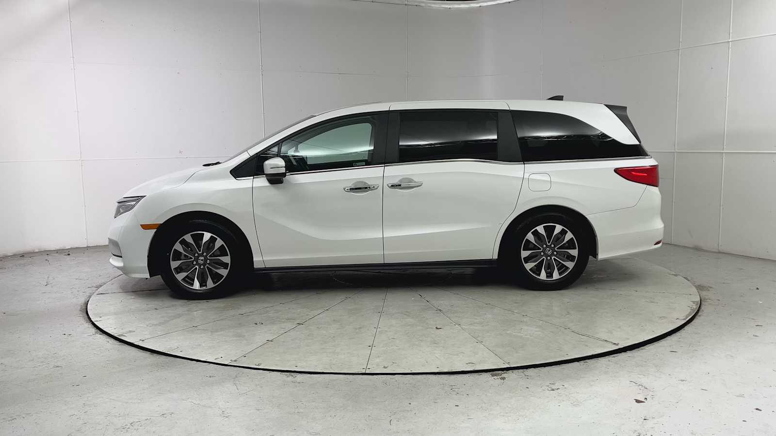 Thumbnail: 2024 Honda Odyssey - 5