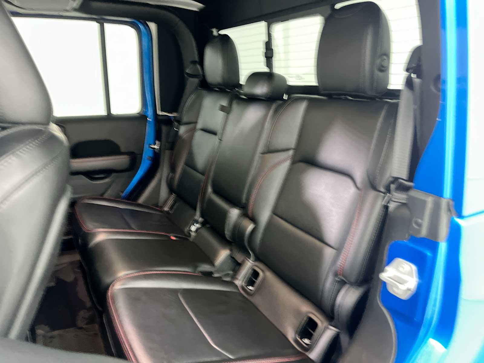 Thumbnail: 2021 Jeep Gladiator - 25