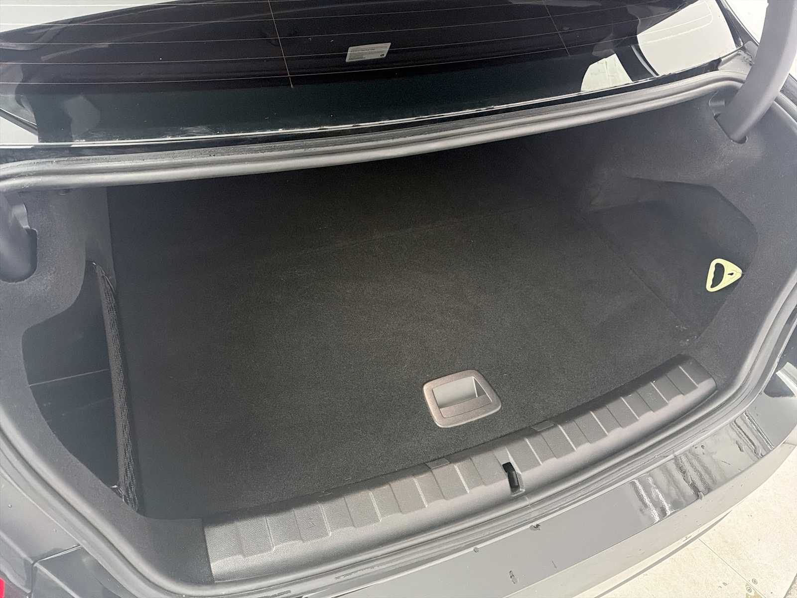 Thumbnail: 2023 BMW 3 Series - 21