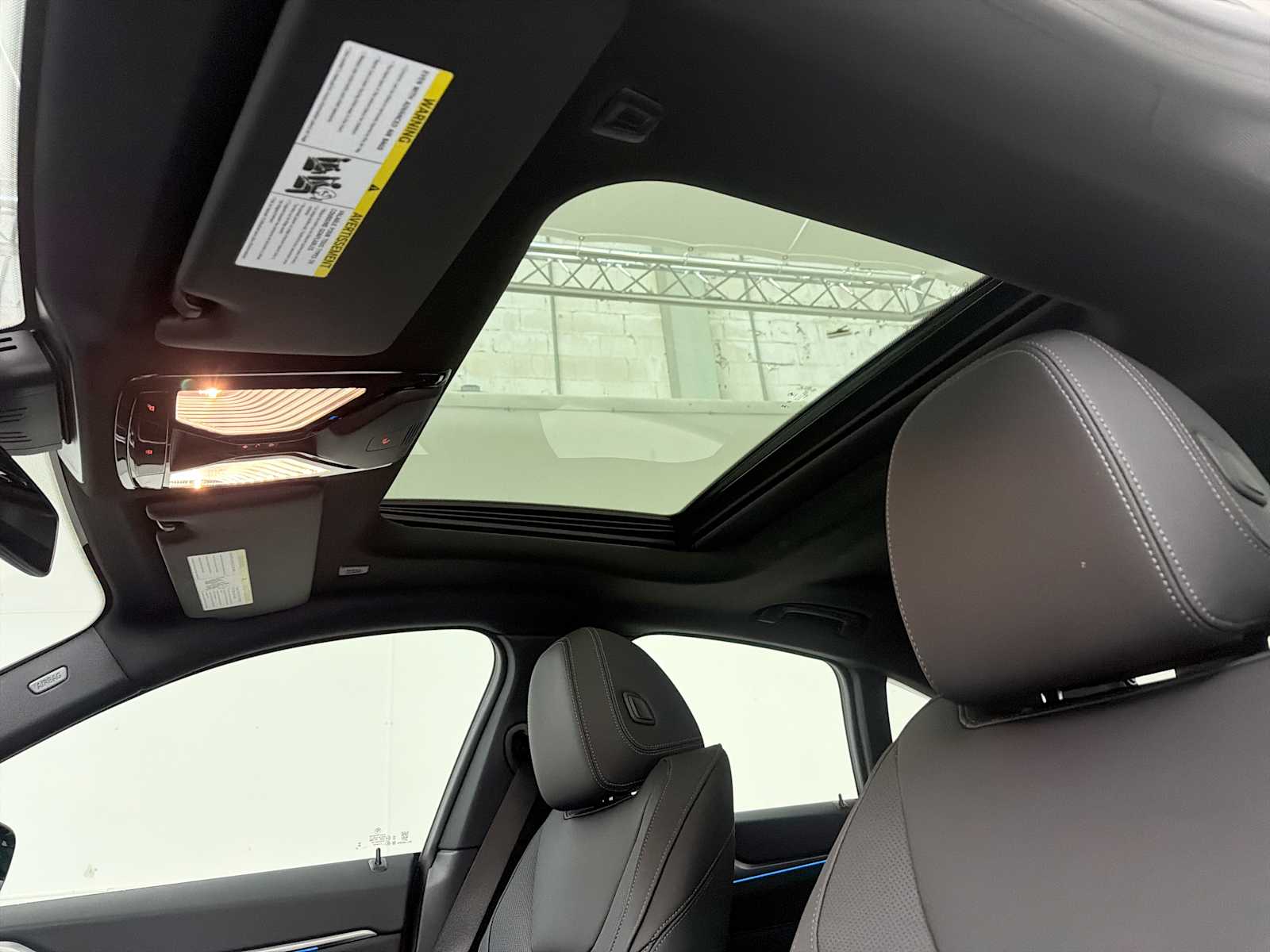 Thumbnail: 2026 BMW i4 - 16