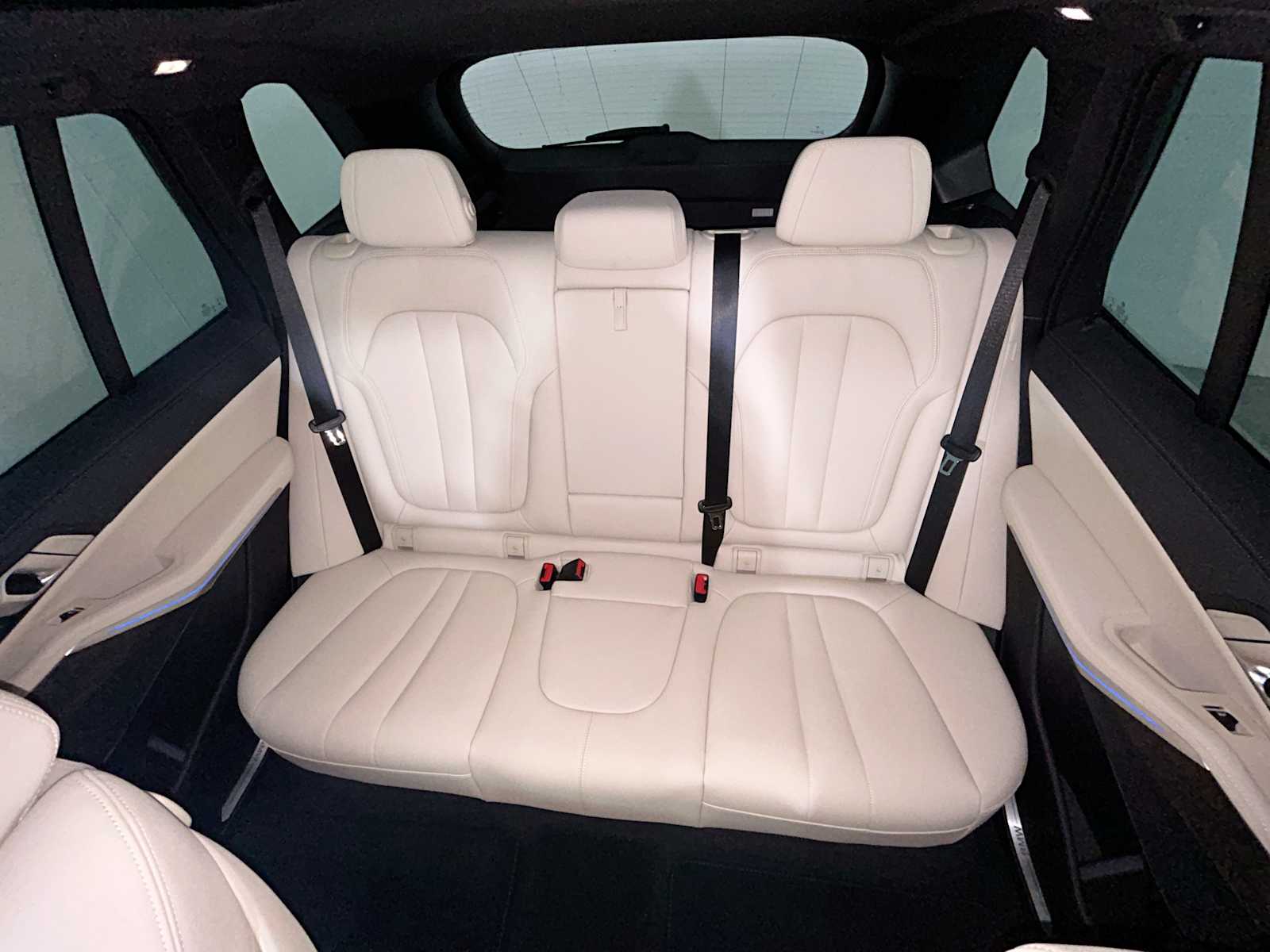 Thumbnail: 2022 BMW X5 - 25