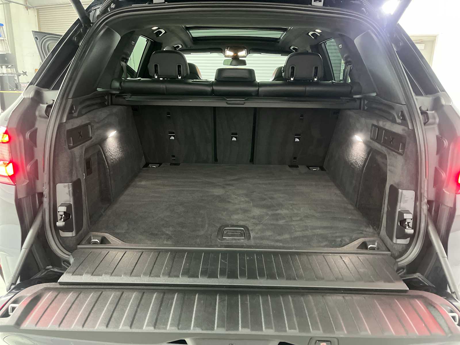 Thumbnail: 2022 BMW X5 - 27