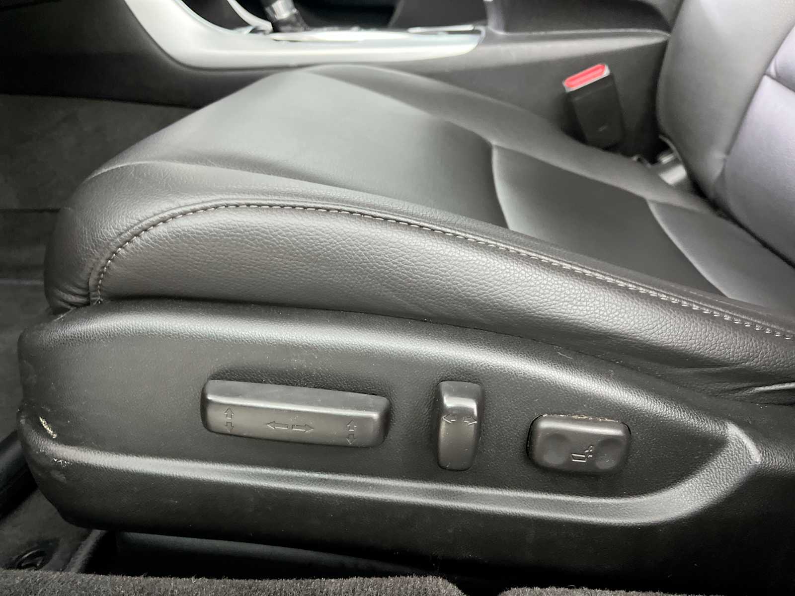 Thumbnail: 2019 Acura TLX - 14