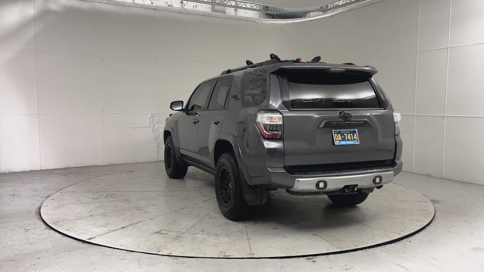 Thumbnail: 2020 Toyota 4Runner - 3