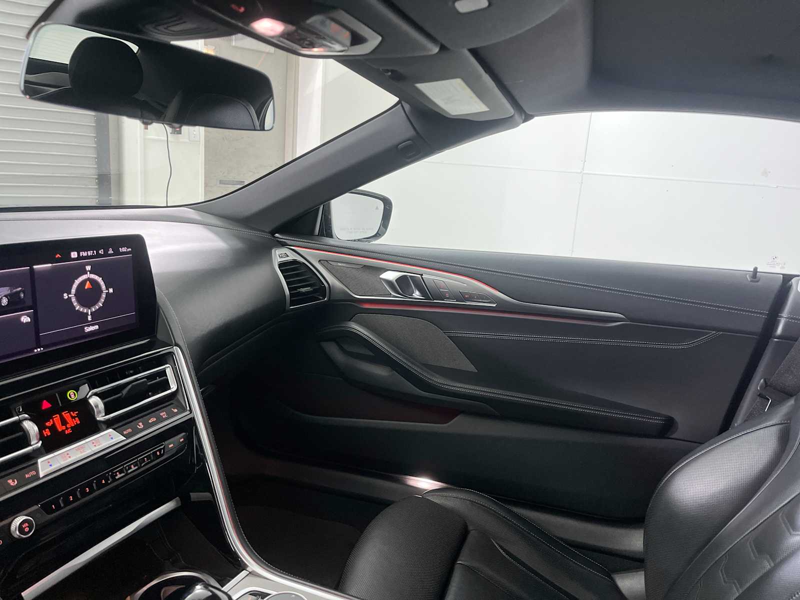 Thumbnail: 2025 BMW 8 Series - 11