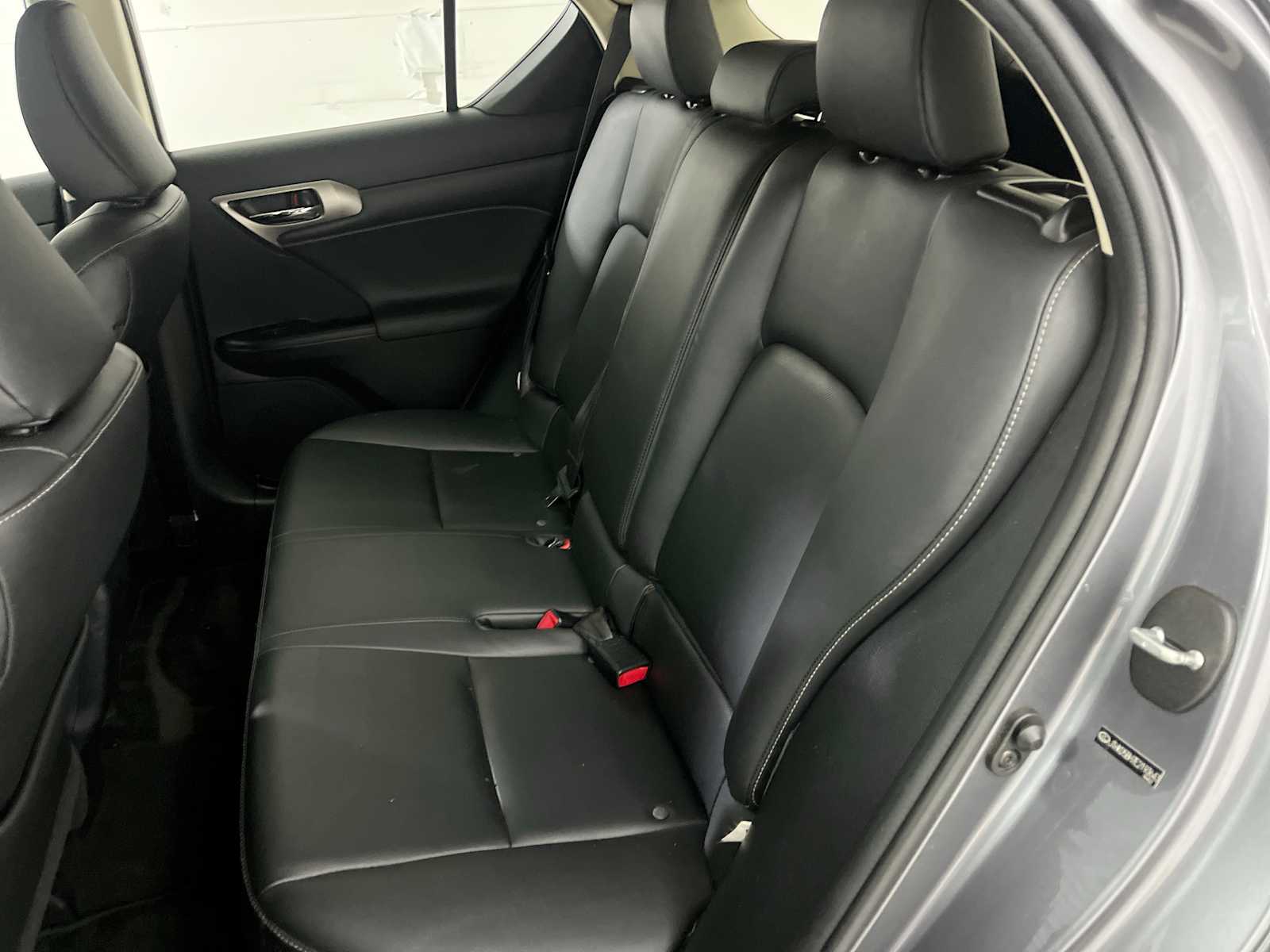 Thumbnail: 2014 Lexus CT - 23