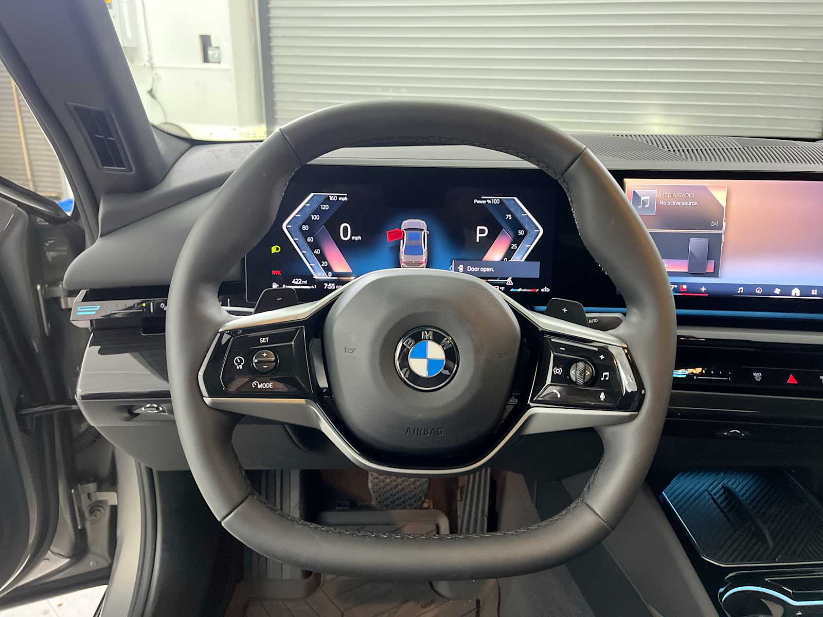 Thumbnail: 2026 BMW 5 Series - 17