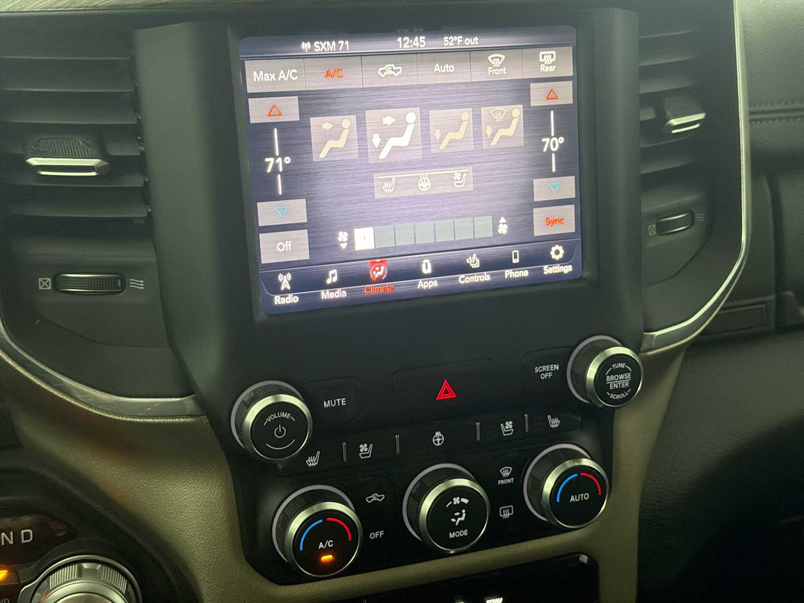 Thumbnail: 2019 RAM 1500 - 16