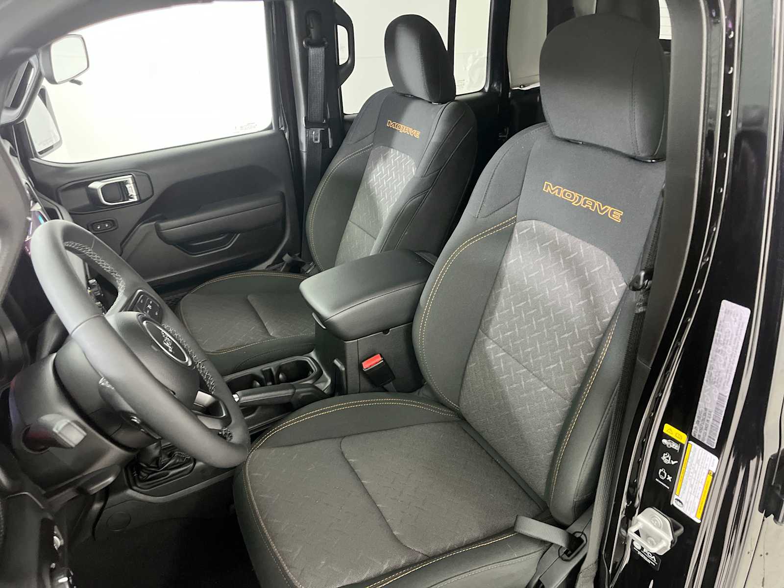 Thumbnail: 2025 Jeep Gladiator - 18