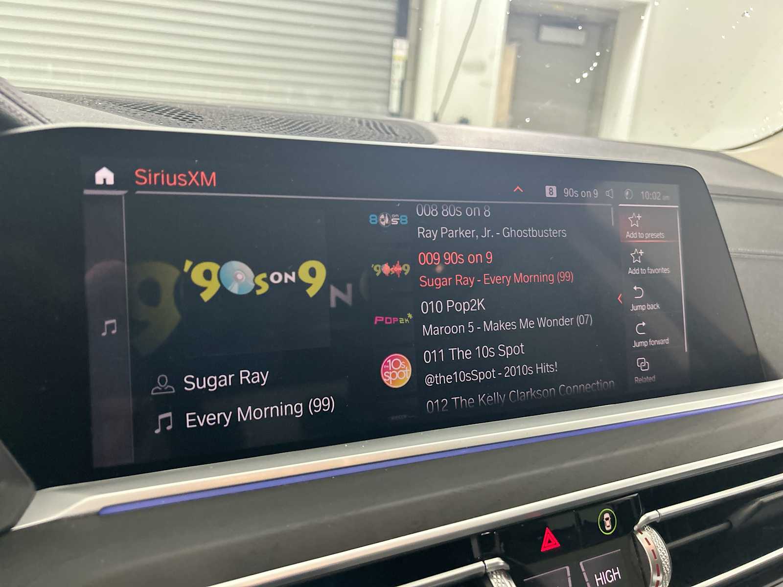 Thumbnail: 2021 BMW X7 - 12