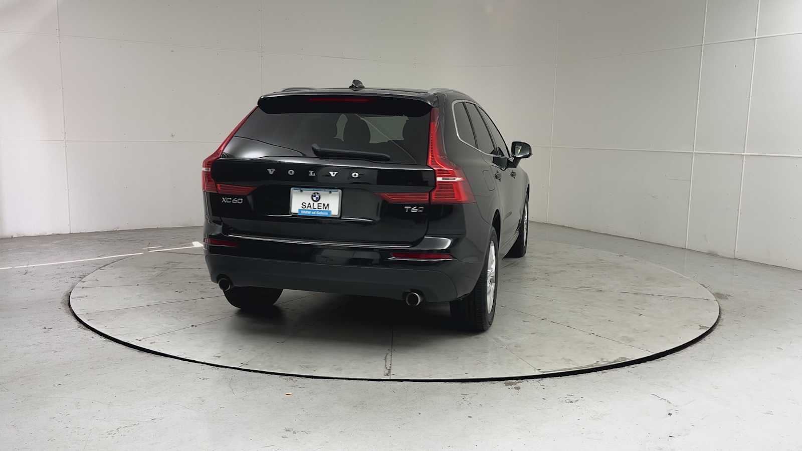 Thumbnail: 2021 Volvo XC60 - 2