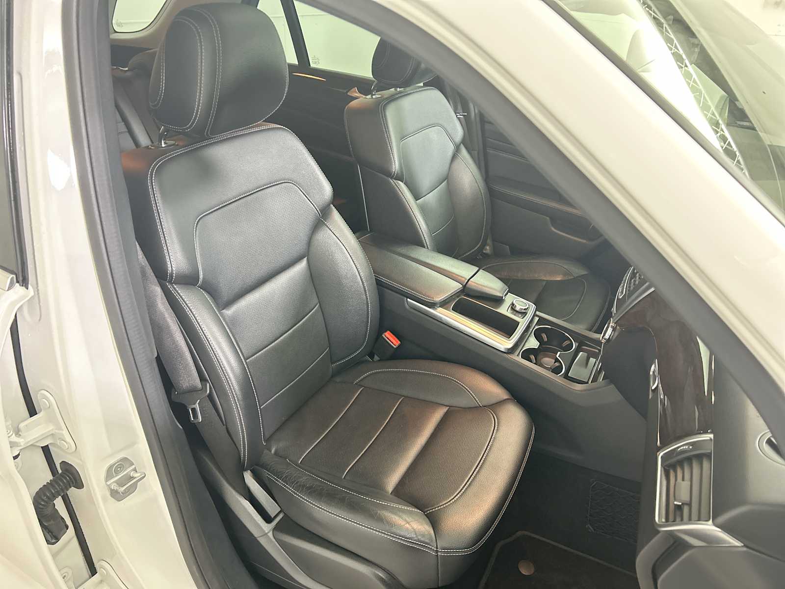 Thumbnail: 2014 Mercedes-Benz M-Class - 26