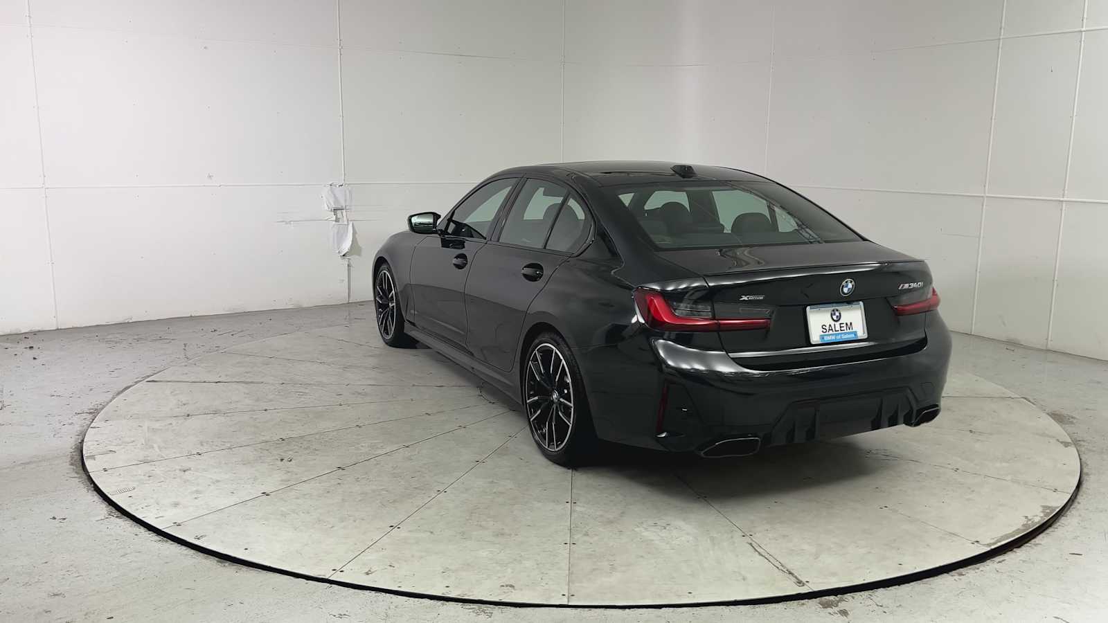 Thumbnail: 2026 BMW 3 Series - 2