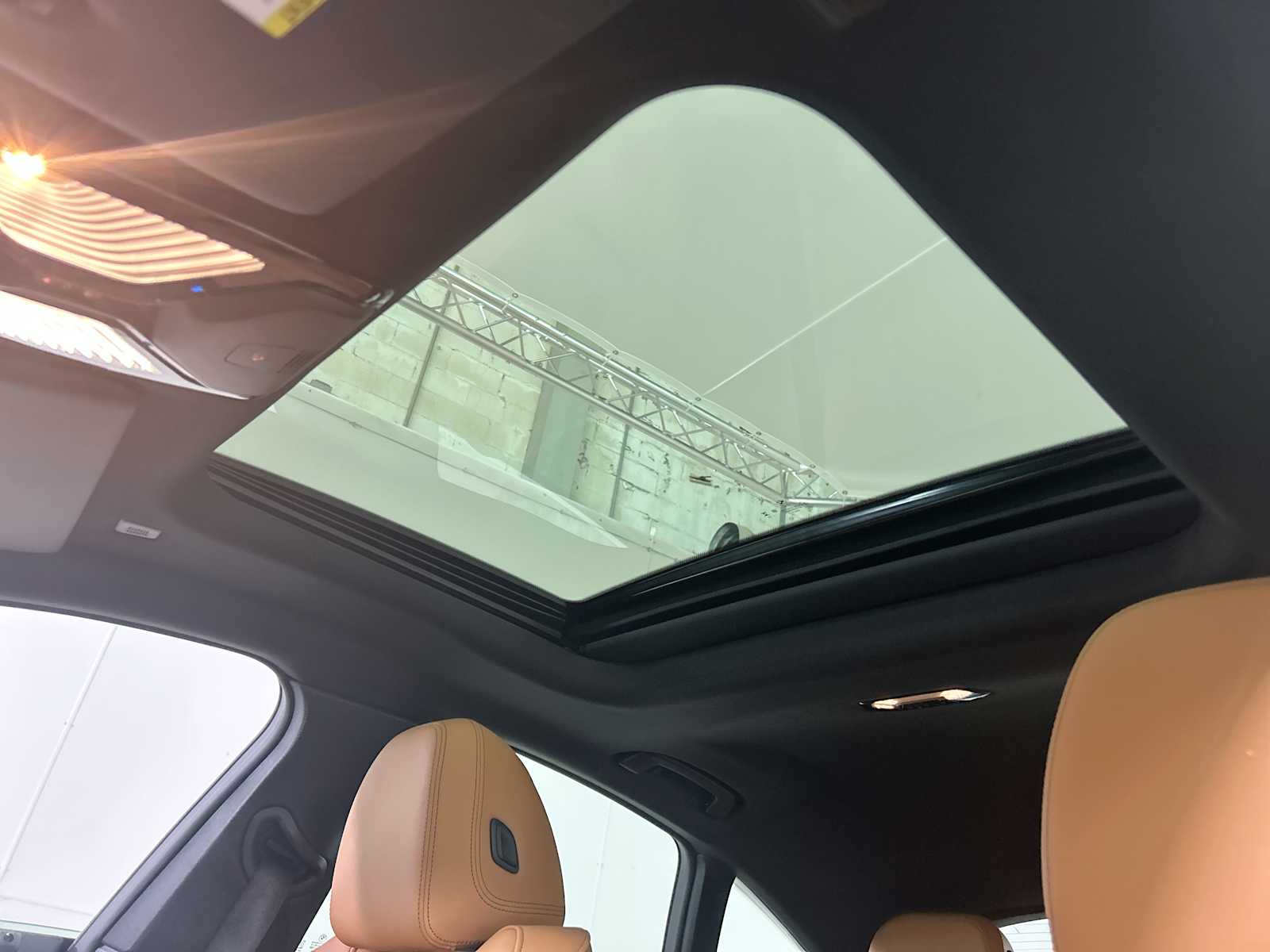 Thumbnail: 2025 BMW i4 - 16