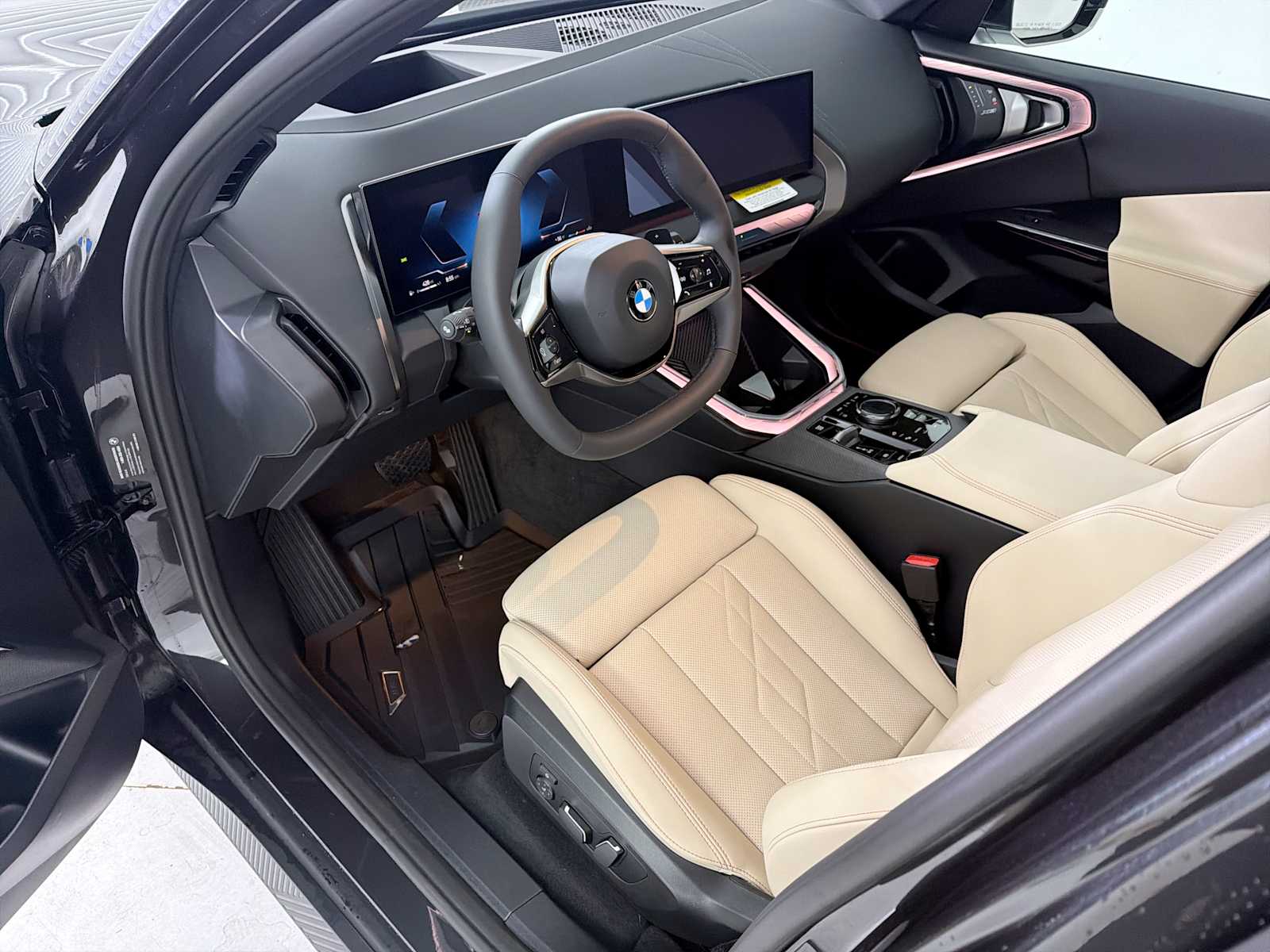 Thumbnail: 2026 BMW X3 - 11