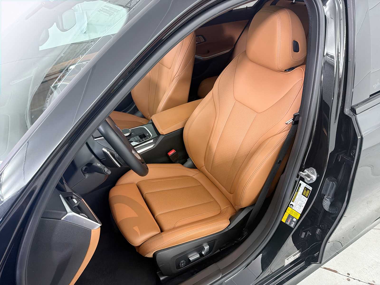 Thumbnail: 2023 BMW 3 Series - 13