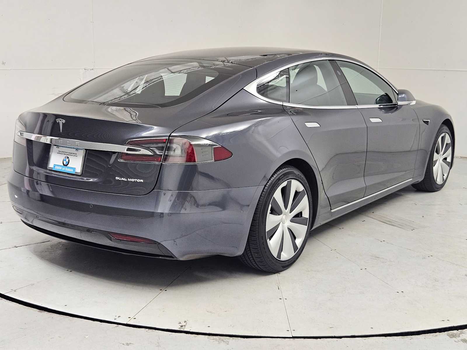 Thumbnail: 2020 Tesla Model S - 6